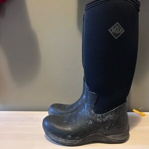 Muck Women's Black Winter & Rain Boots